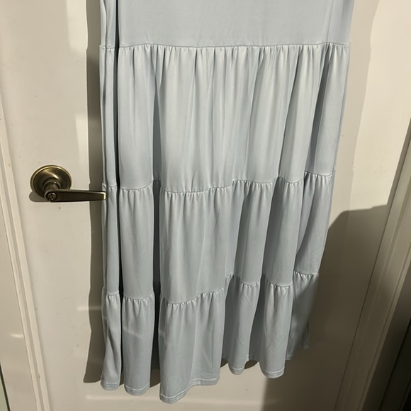 Dress - Picture 8 of 13